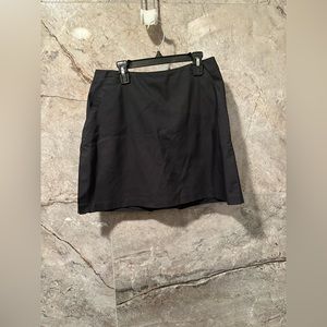NWOT*Adidas Black Skort ~size 6